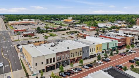 218 W Main Street Denison TX 75020