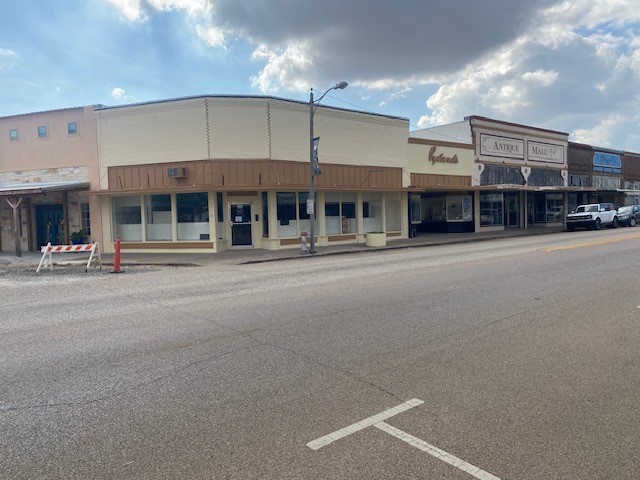 232 Live Oak Street Marlin TX 76661