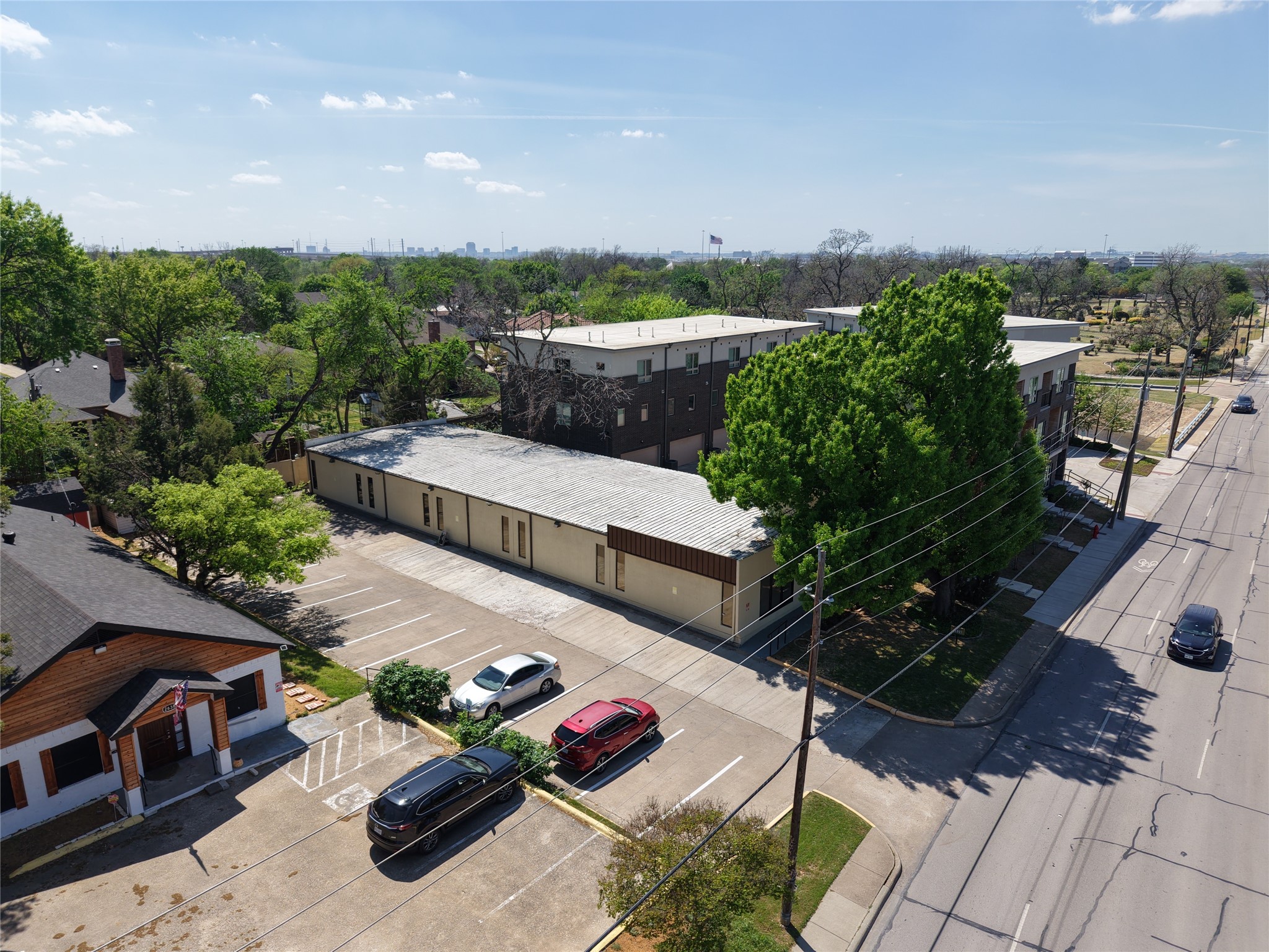 2626 Valley View Lane Farmers Branch TX 75234