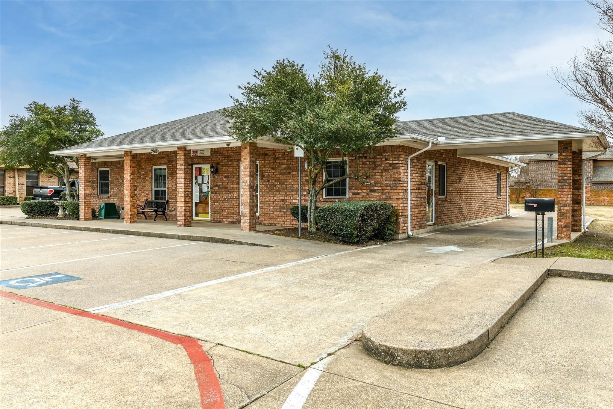 2500 Harwood Road Bedford TX 76021