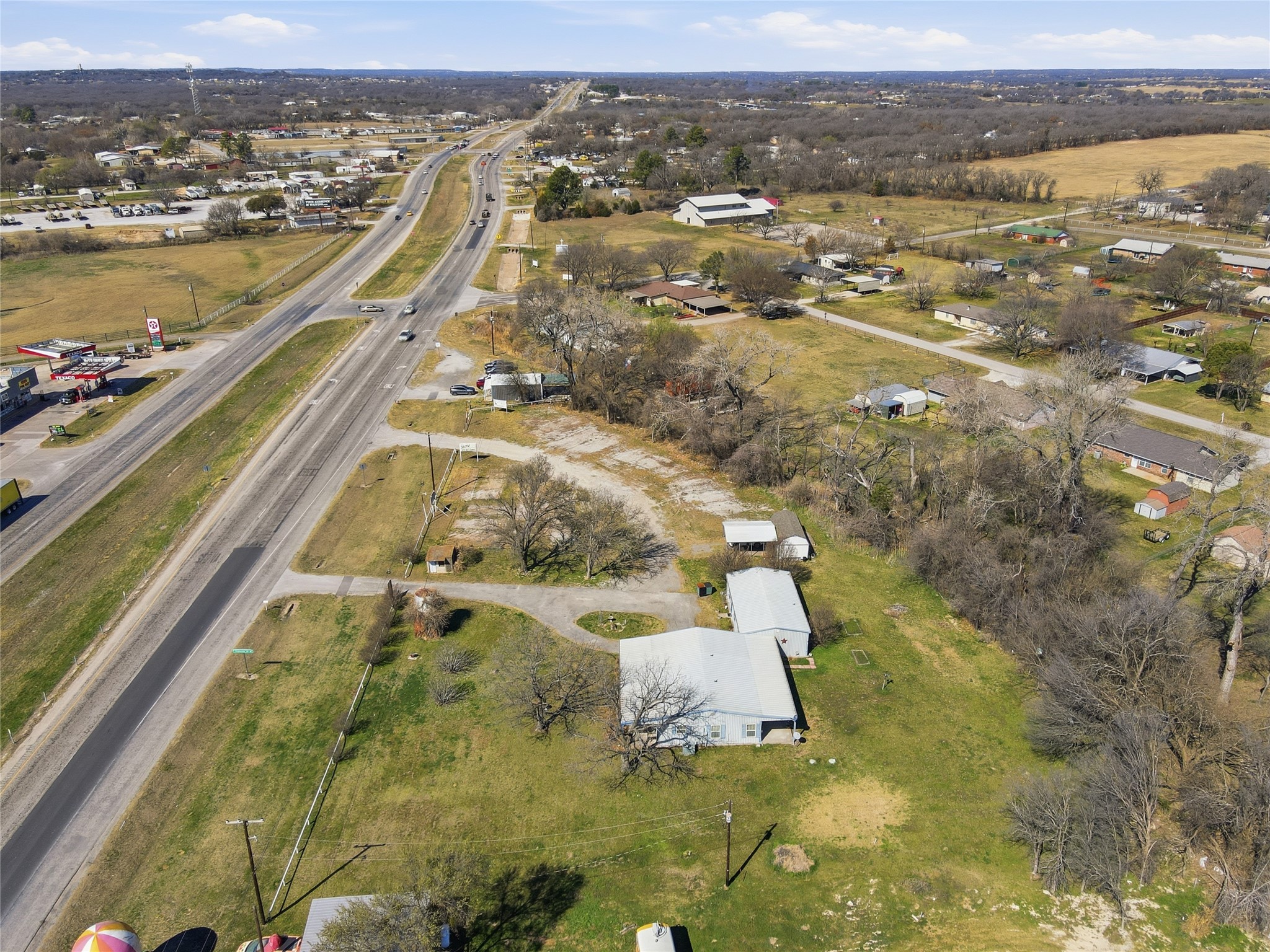 4861 E Highway 199 Reno TX 76082