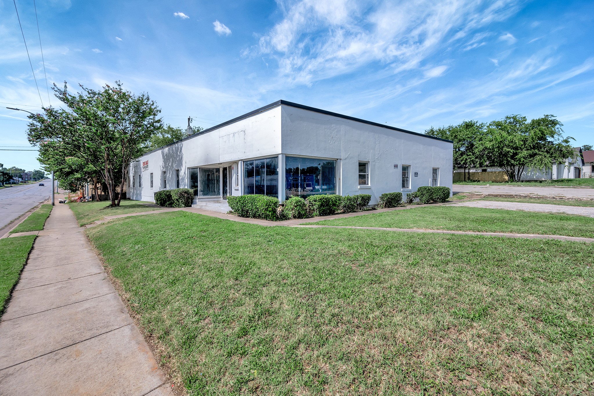 2200 Evans Avenue Fort Worth TX 76104