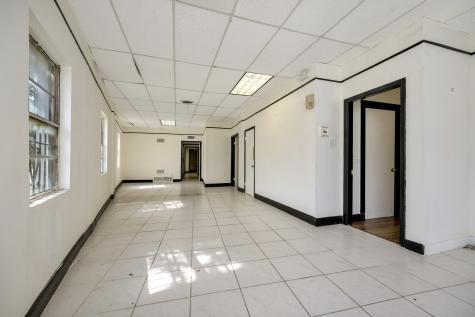 2200 Evans Avenue Fort Worth TX 76104