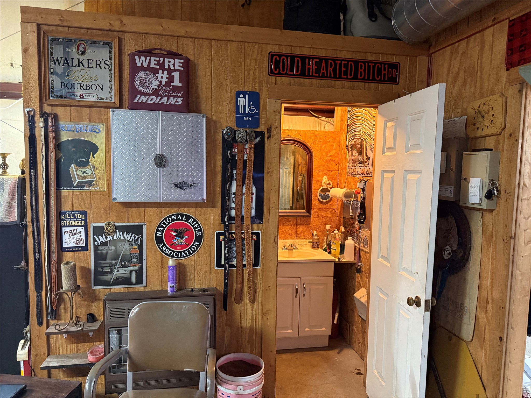 101 E Frederick Street E Riesel TX 76682