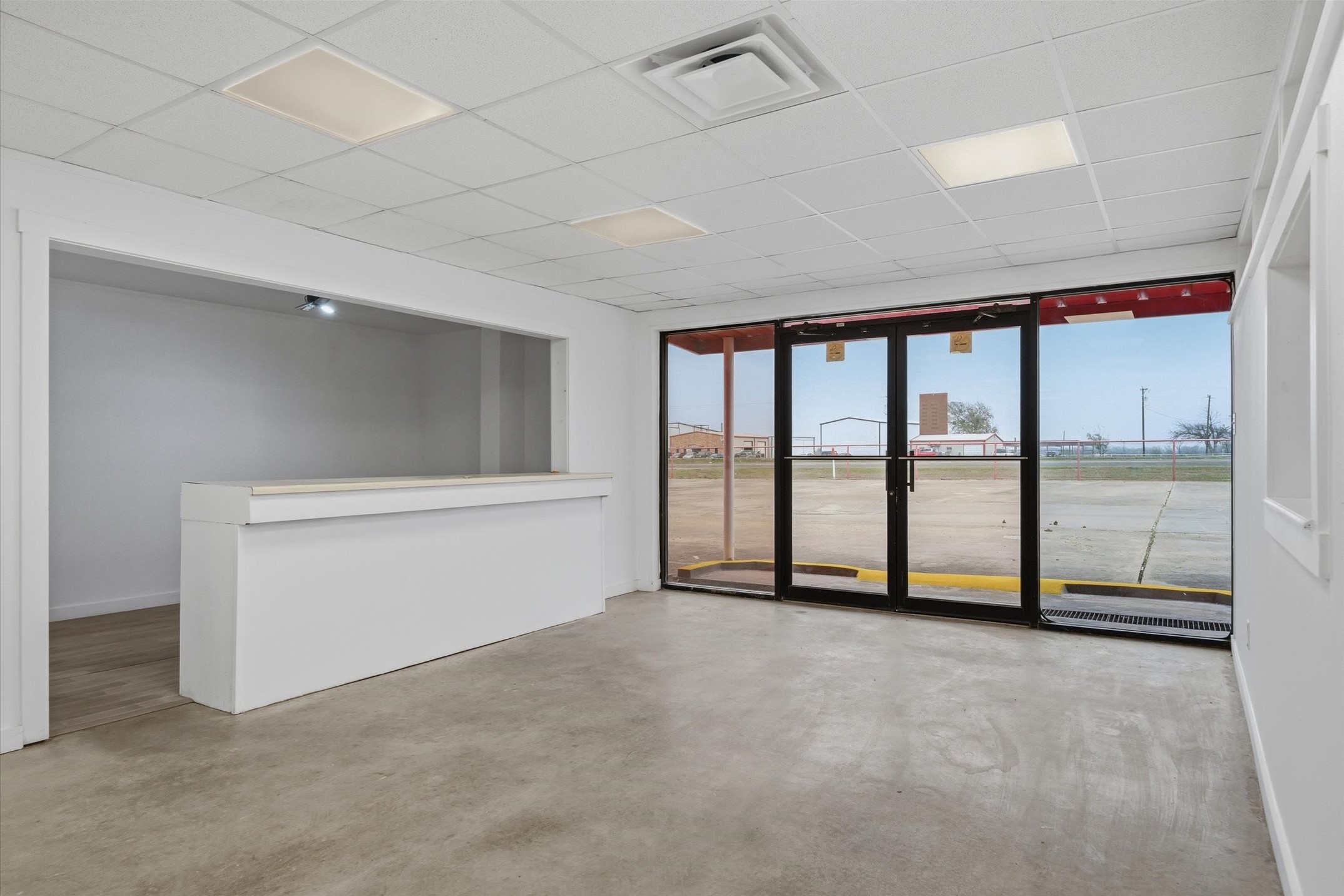 9474 Us-175 Kemp TX 75143