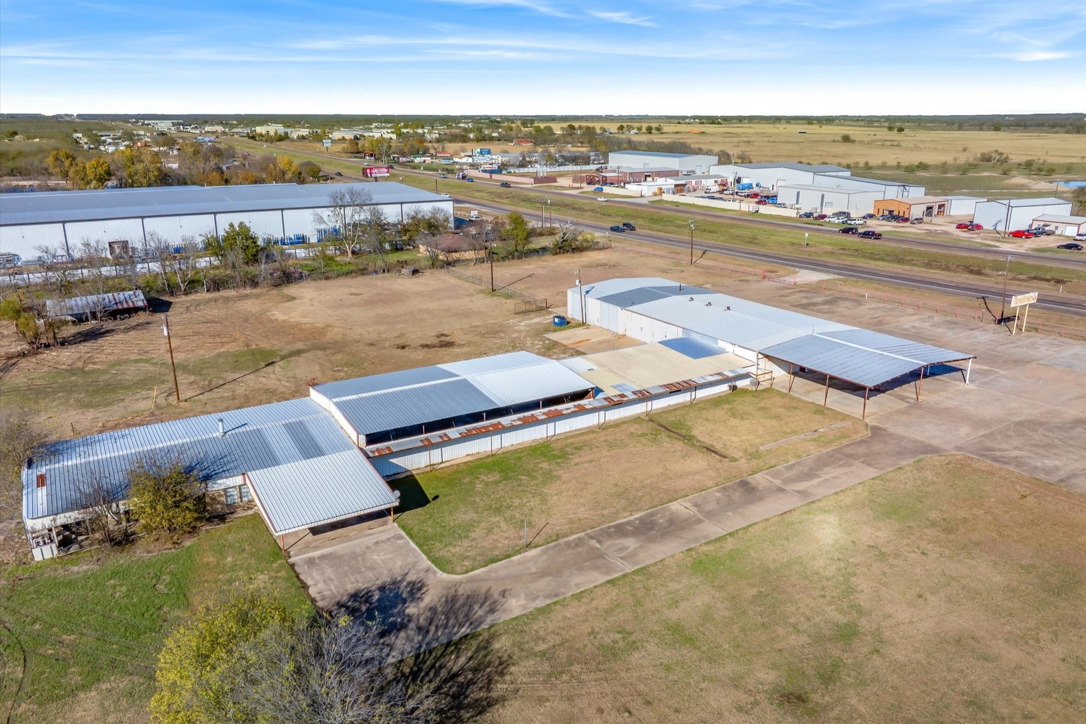 9474 Us-175 Kemp TX 75143