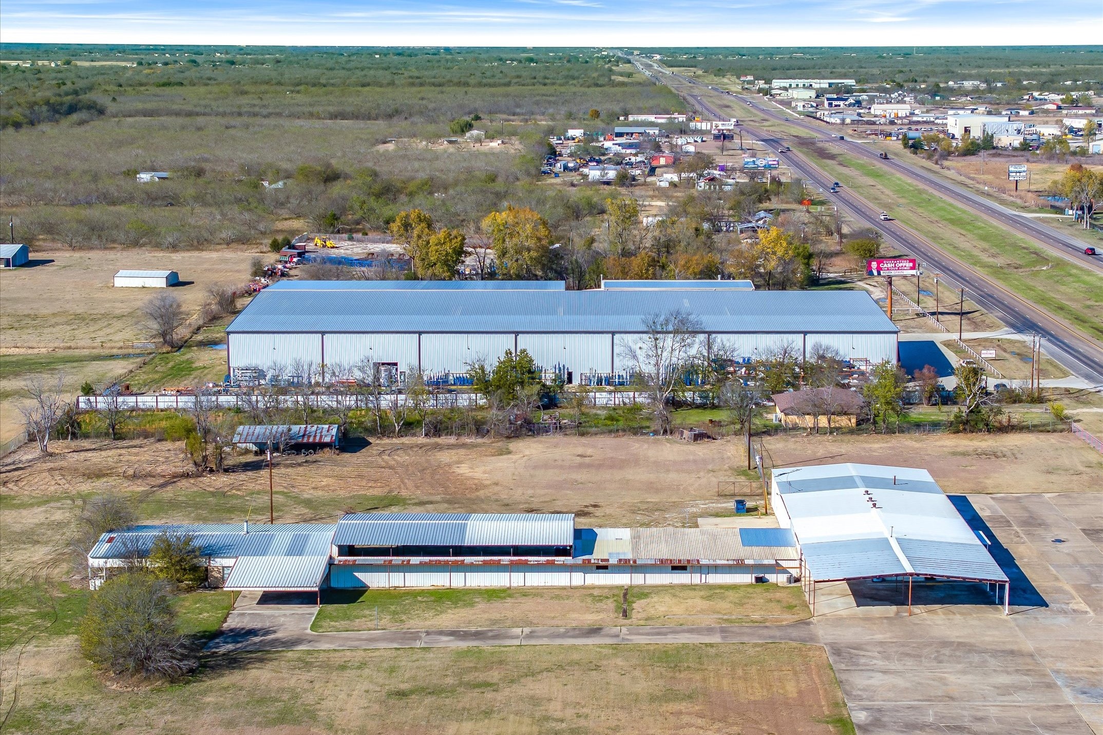 9474 Us-175 Kemp TX 75143