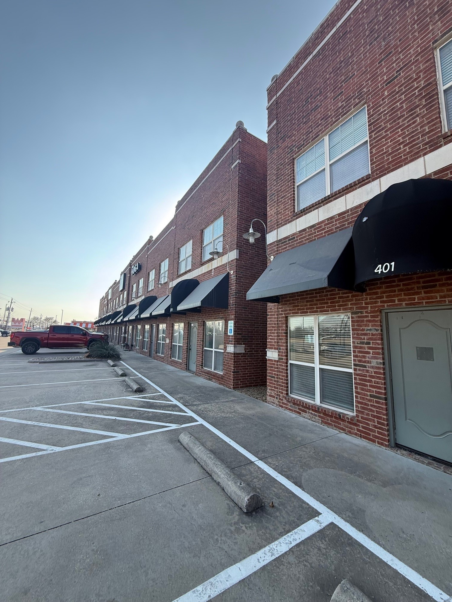 213 S State Highway 342 Red Oak TX 75154