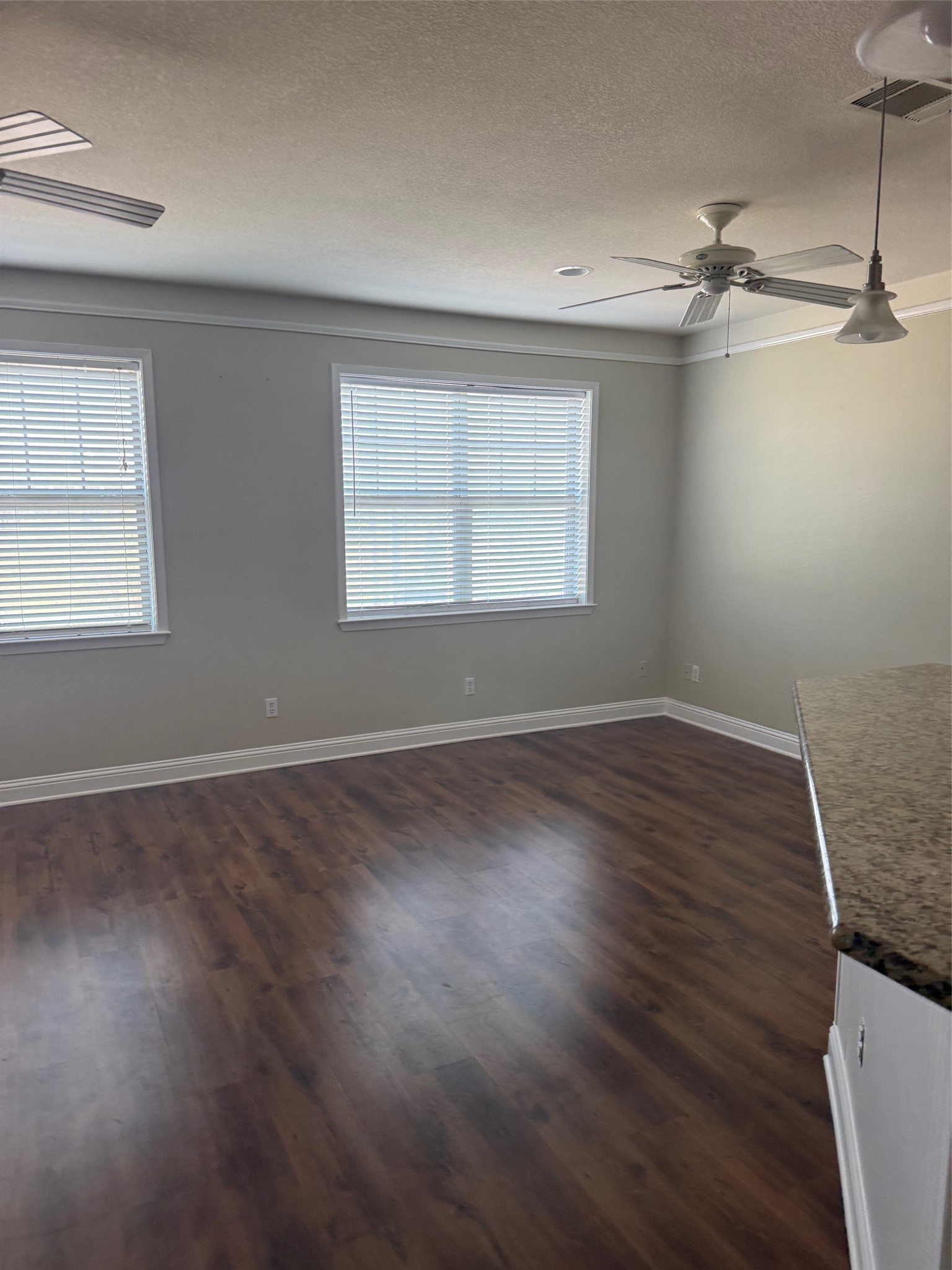 213 S State Highway 342 Red Oak TX 75154