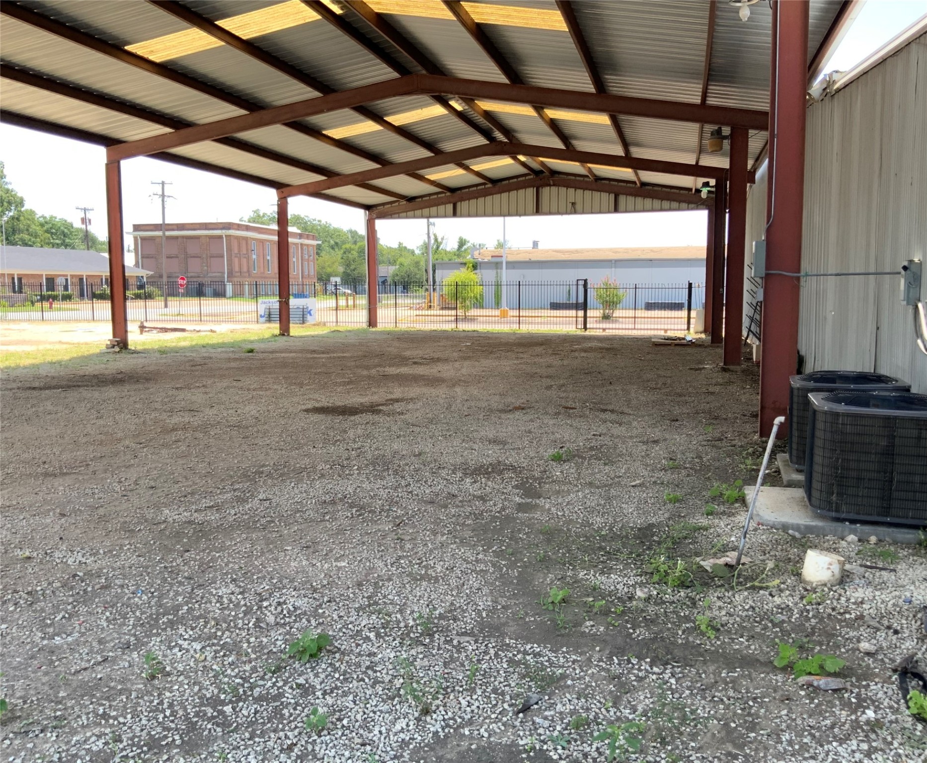 405 E Commerce Street Mexia TX 76667