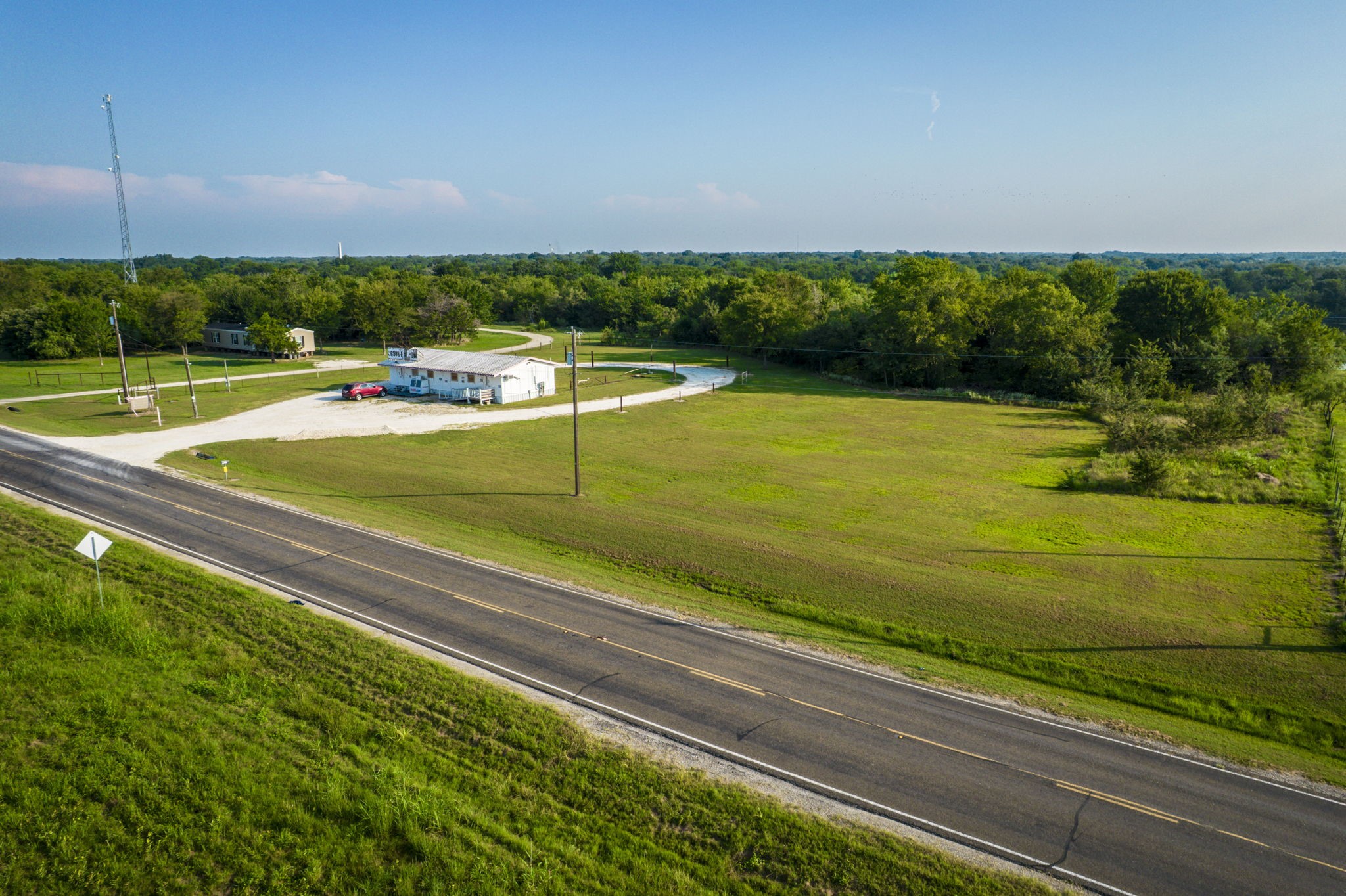 260 Spur 114 Streetman TX 75859