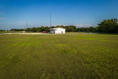 260 Spur 114 Streetman TX 75859