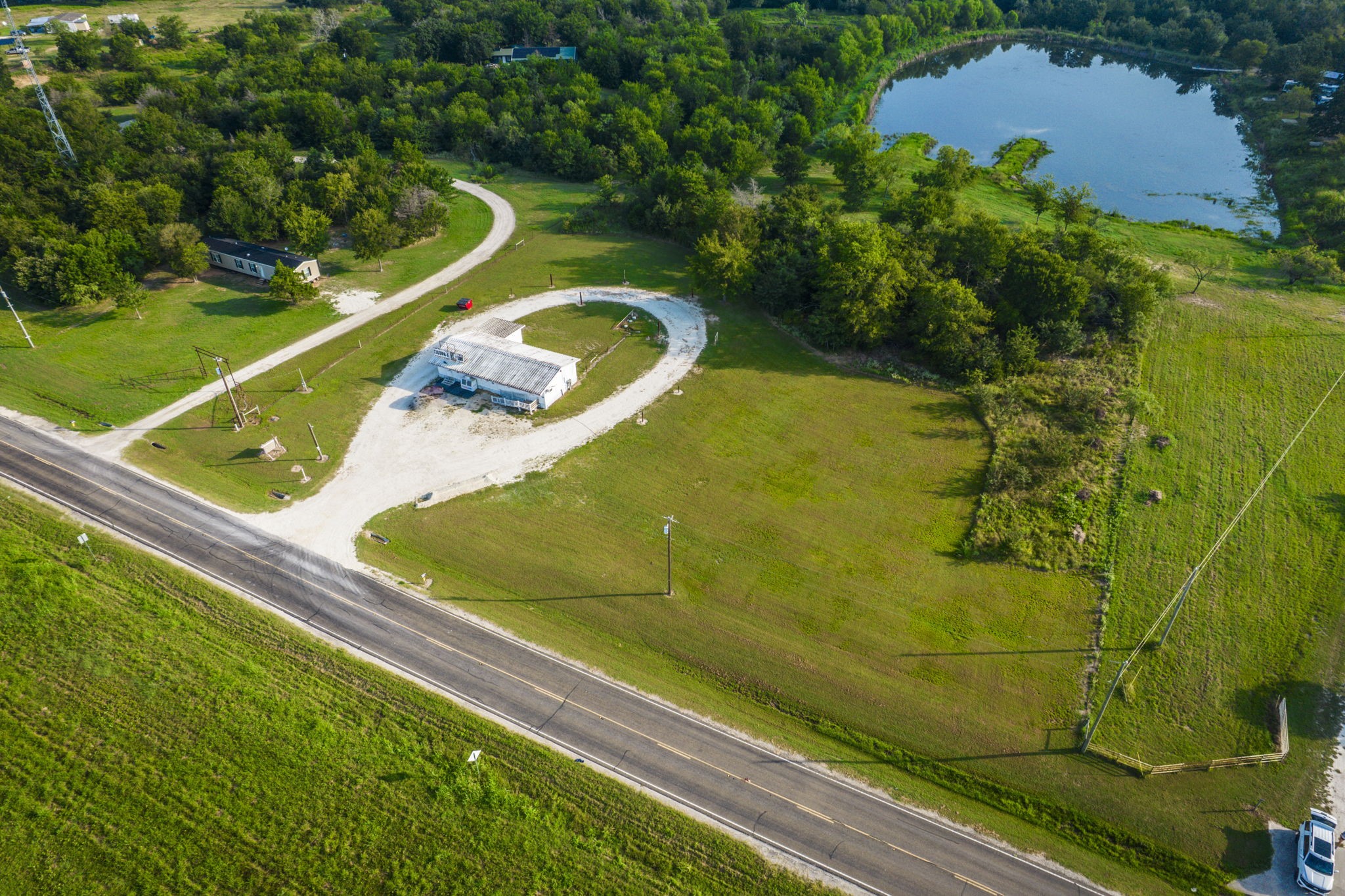 260 Spur 114 Streetman TX 75859