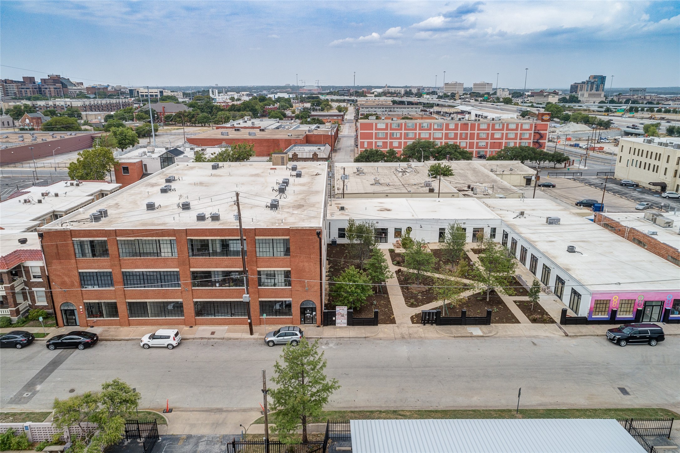 120 St. Louis Avenue Fort Worth TX 76104