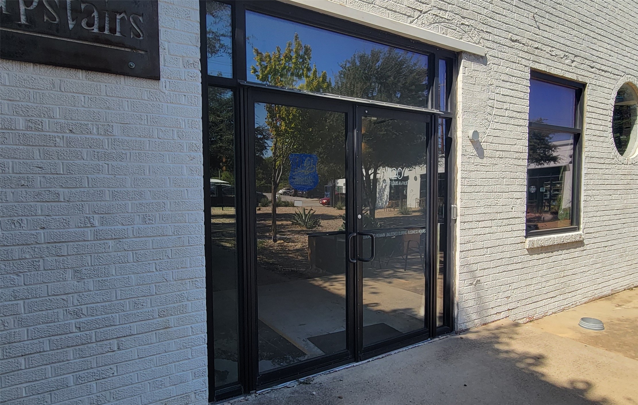 120 St. Louis Avenue Fort Worth TX 76104