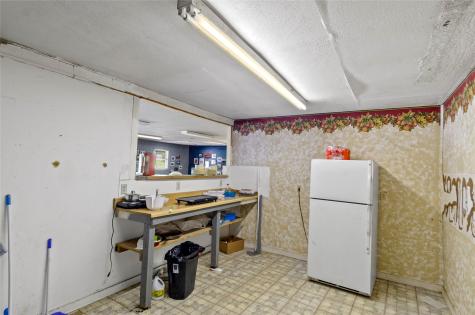 5716 N 287 Alvord TX 76225