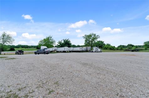 5716 N 287 Alvord TX 76225