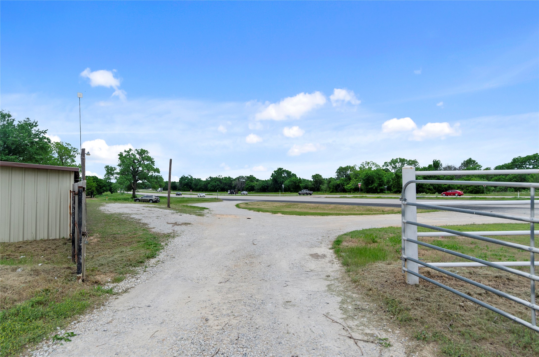 5716 N 287 Alvord TX 76225
