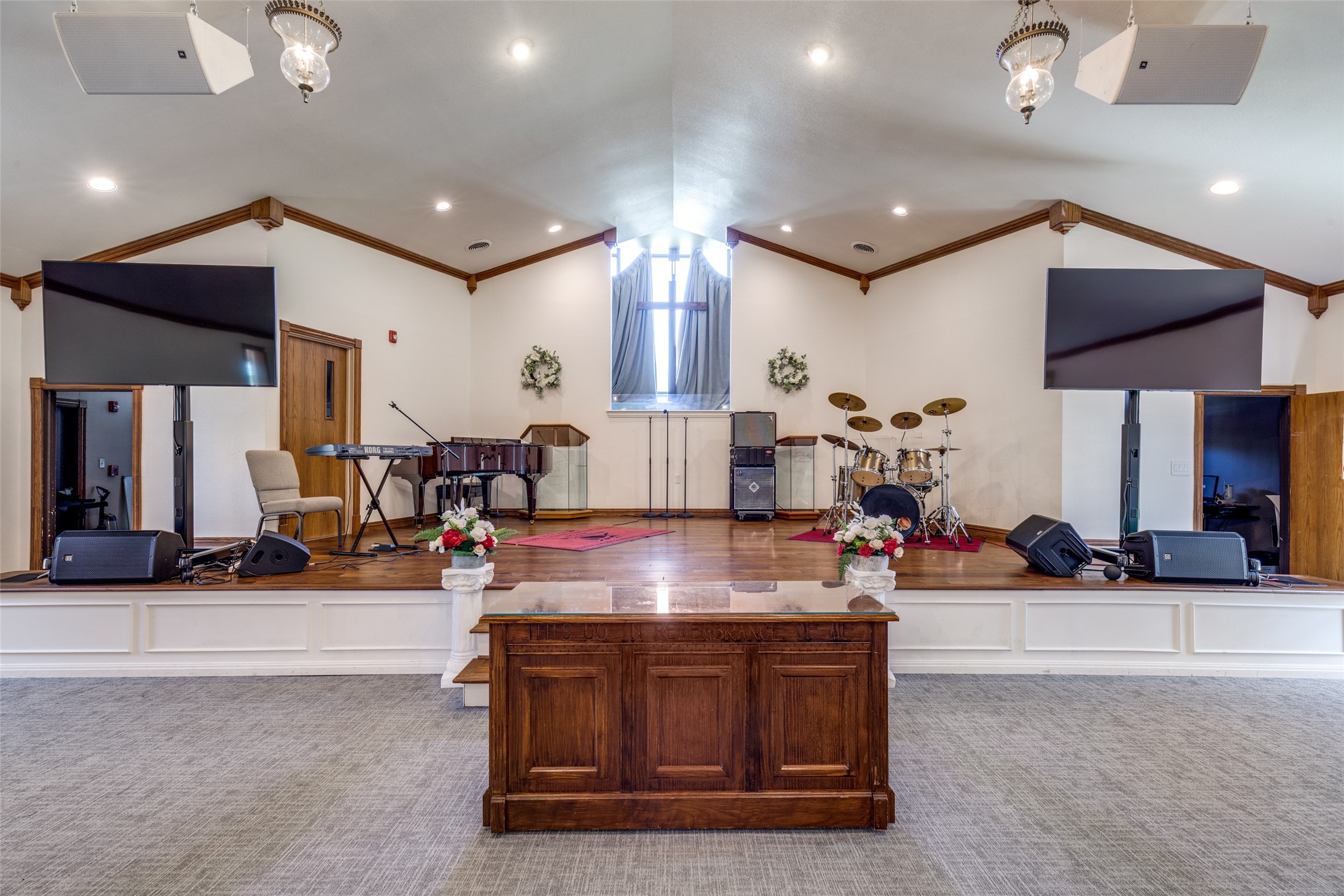 8568 Stults Road Dallas TX 75243