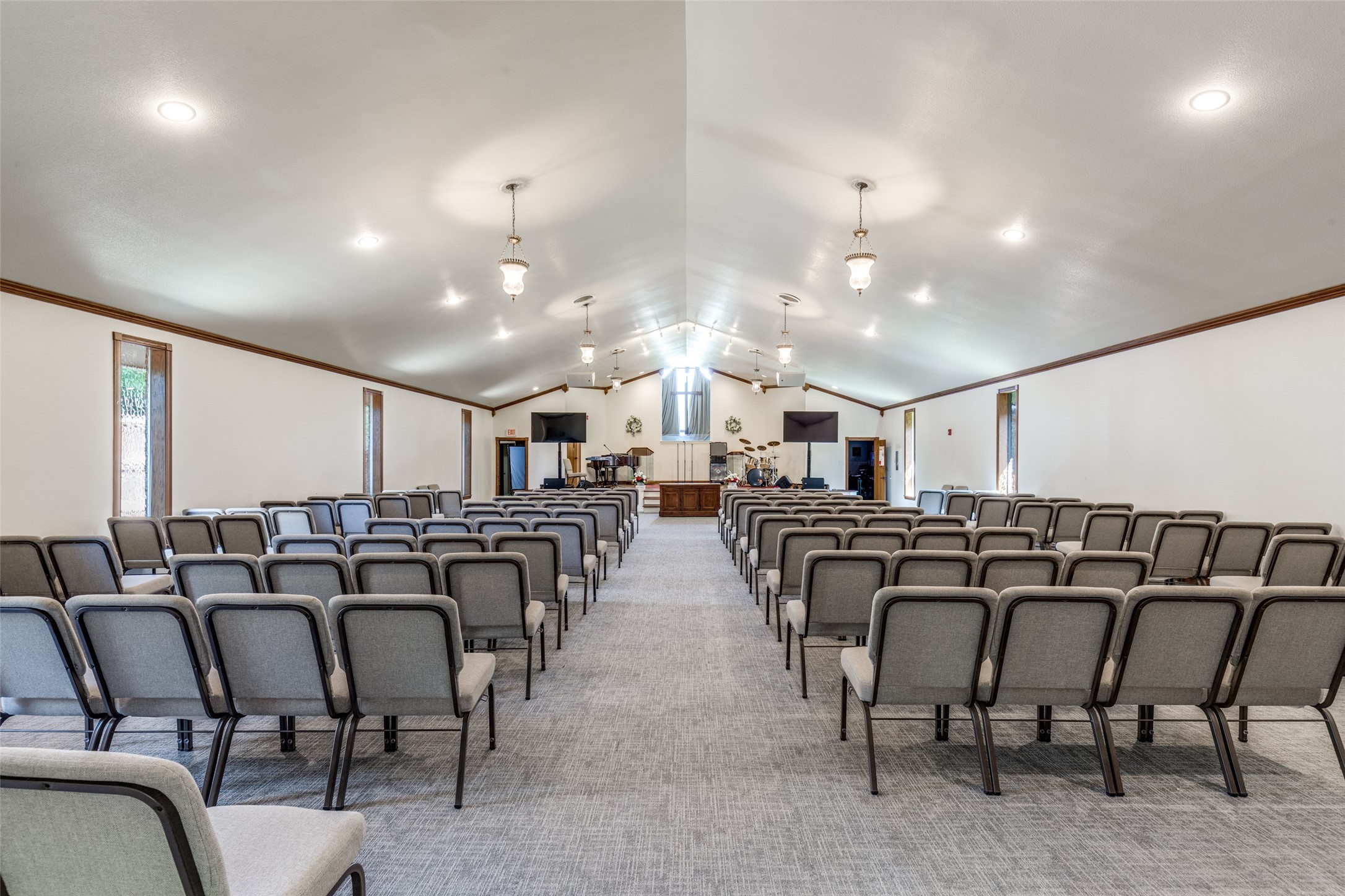 8568 Stults Road Dallas TX 75243
