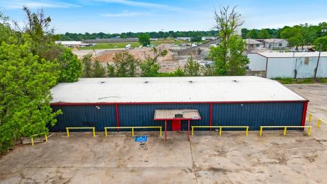 1734 N Main Street Paris TX 75460
