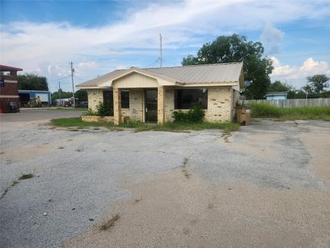 202 Us Highway 69 N Lone Oak TX 75453