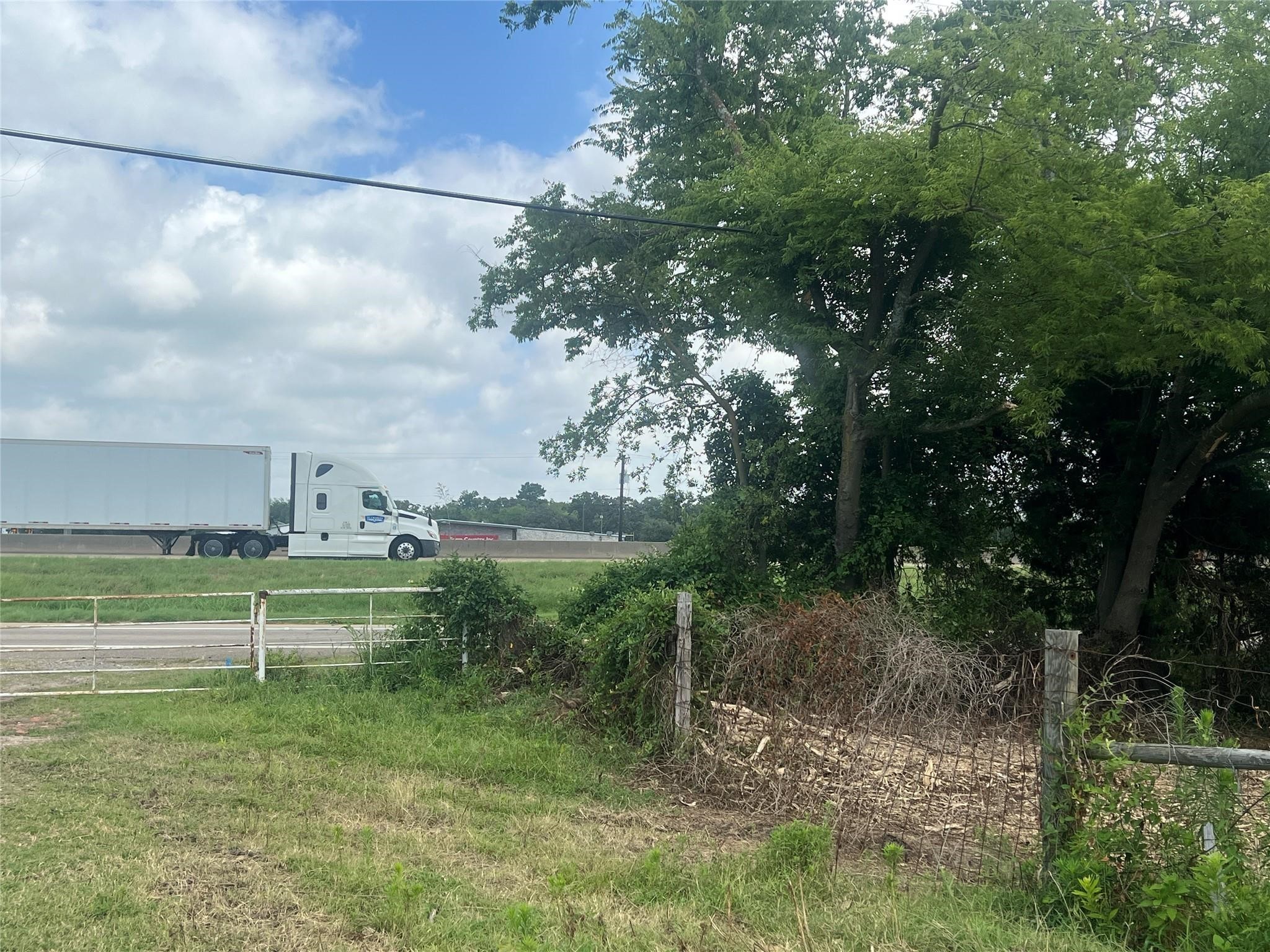 9 Acres I-30 Sulphur Springs TX 75482