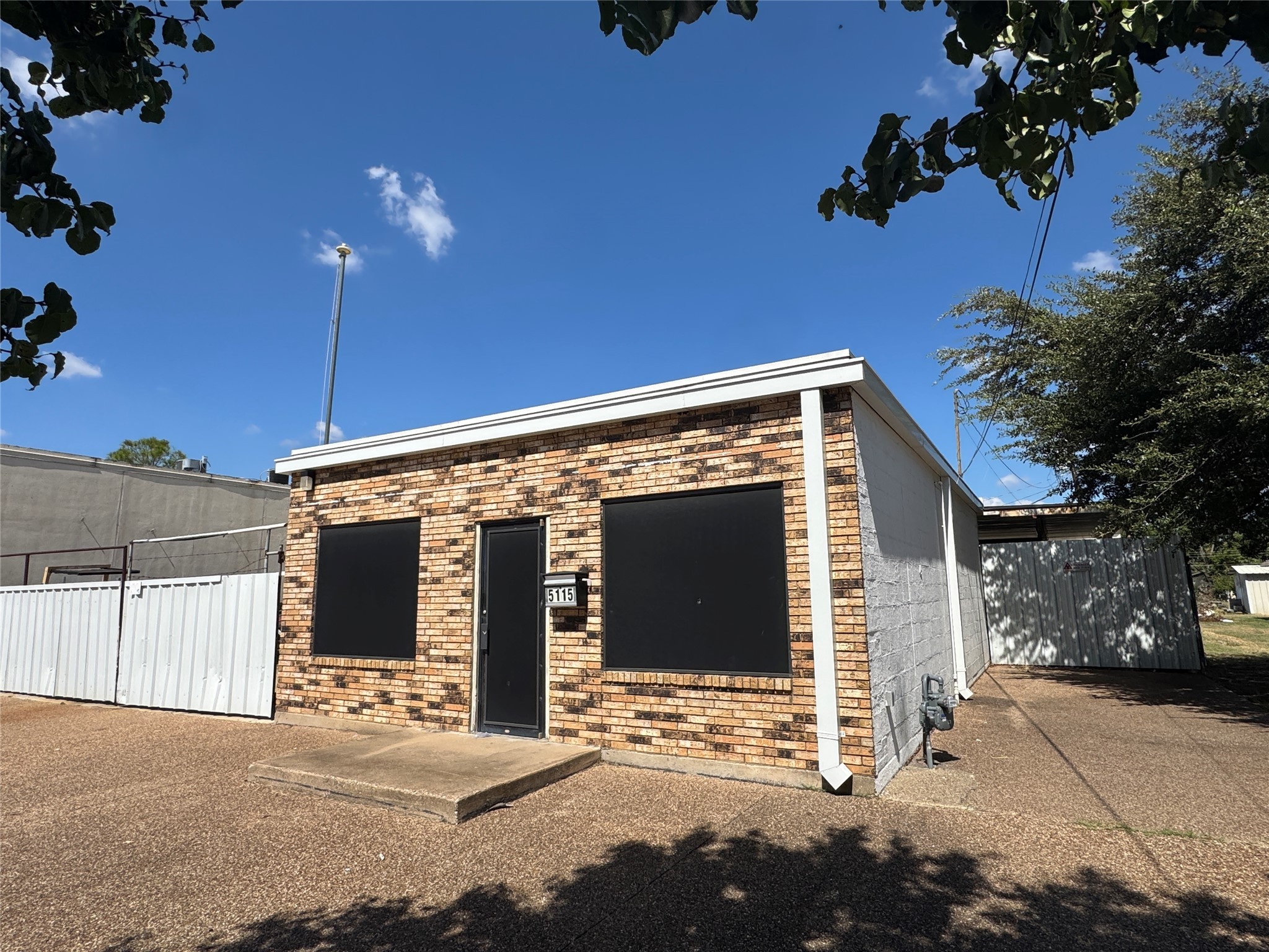 5115 Stanley Keller Road Haltom City TX 76117