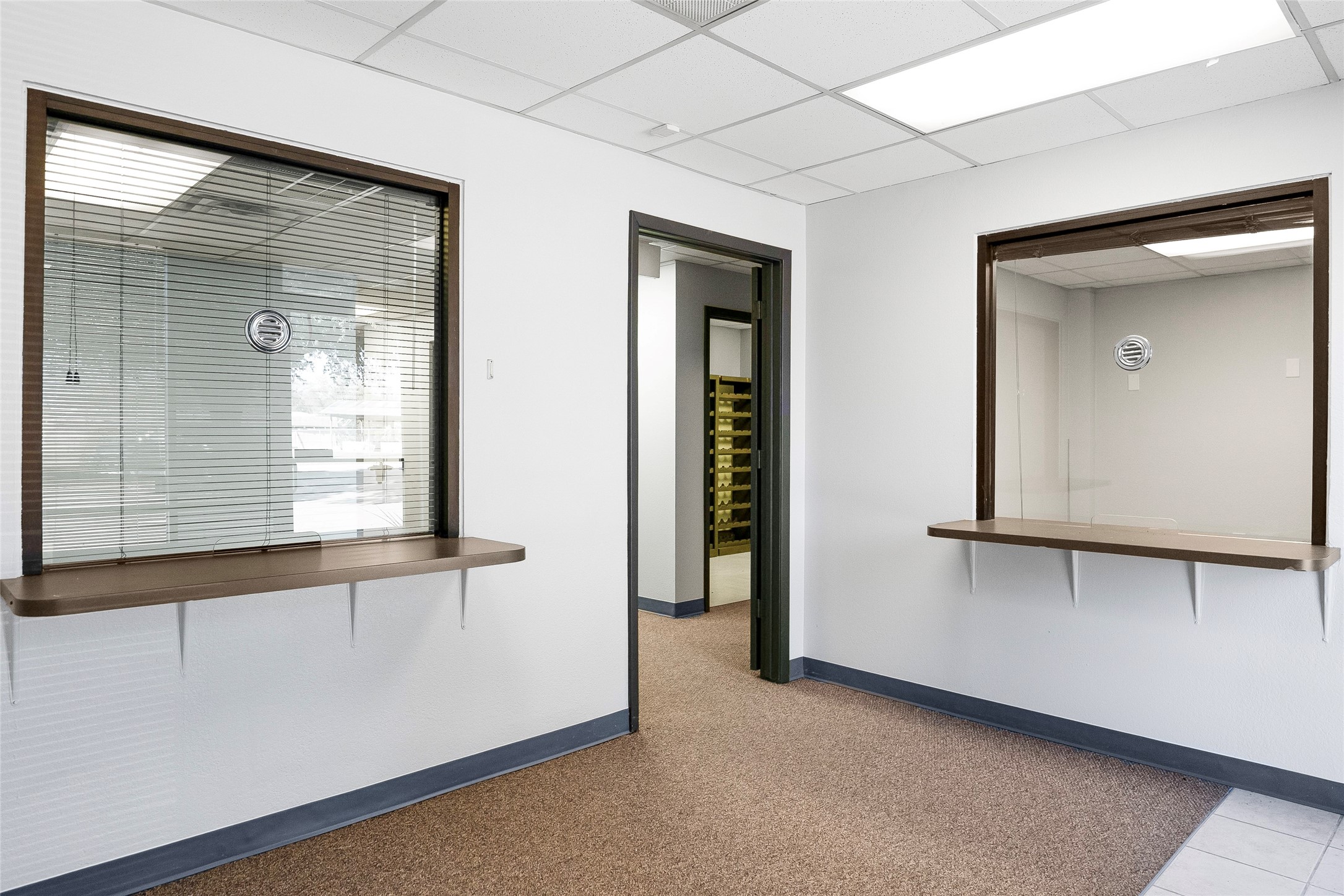 915-921 N Mill Street Lewisville TX 75057