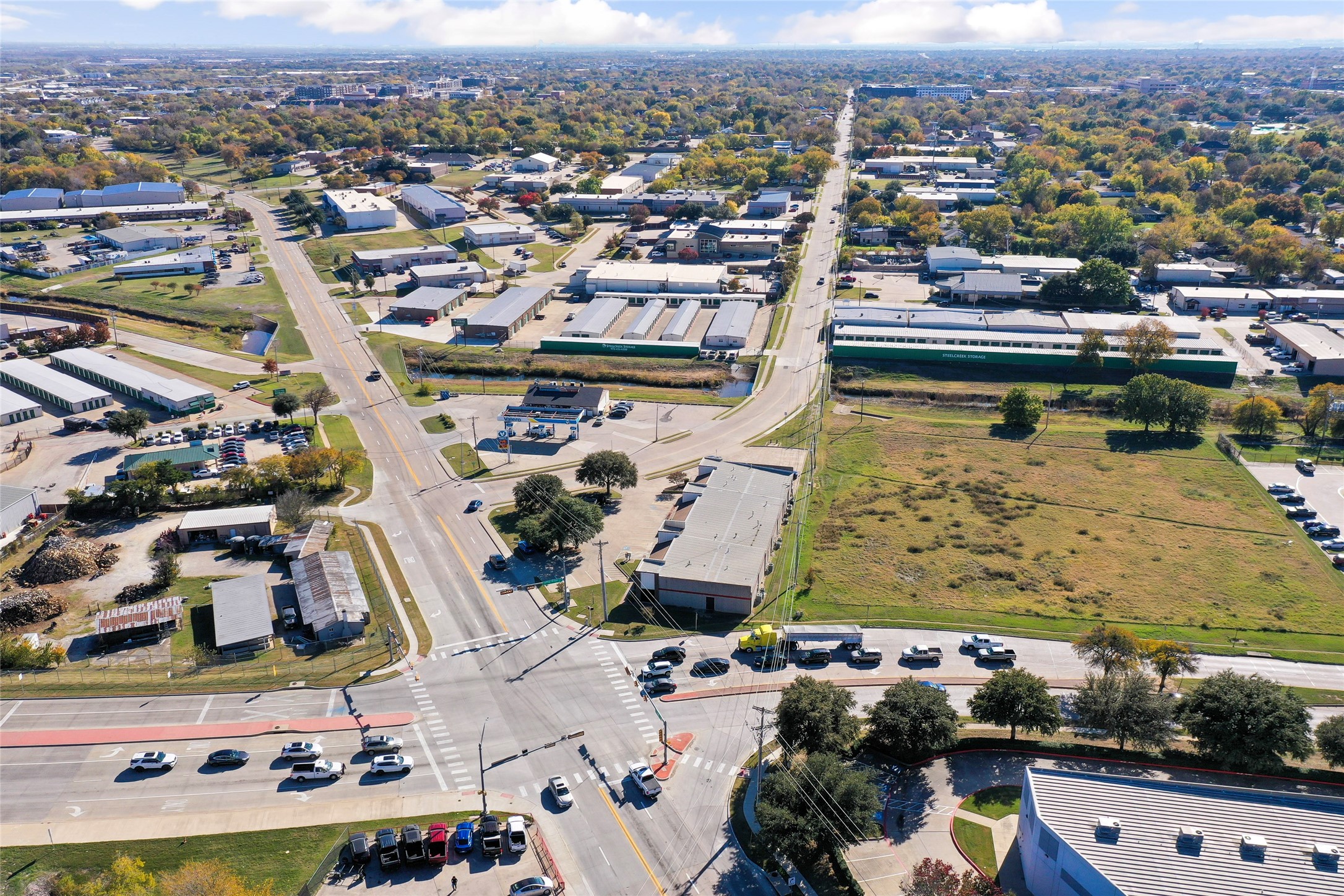 915-921 N Mill Street Lewisville TX 75057