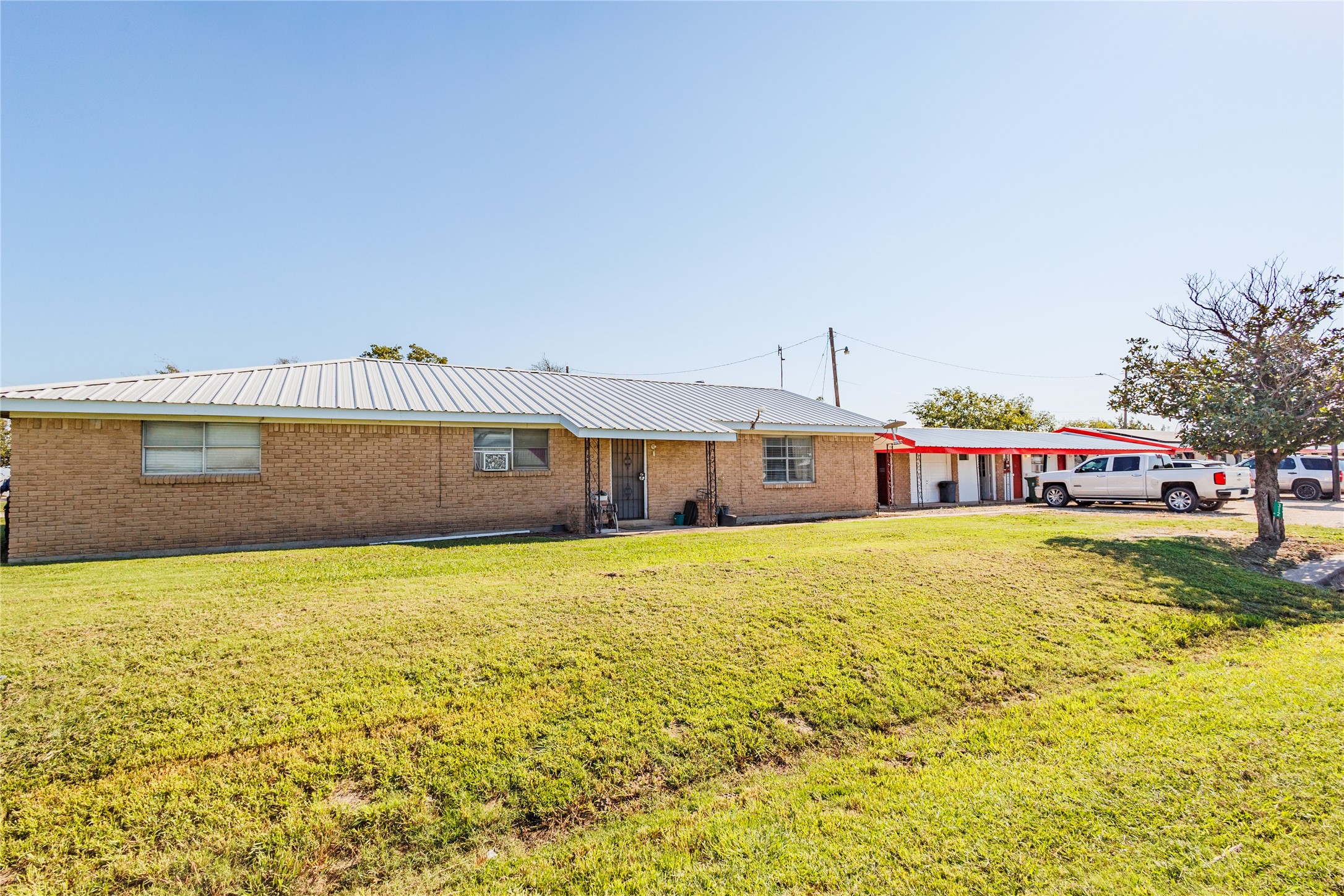 312 W Live Oak Malone TX 76660