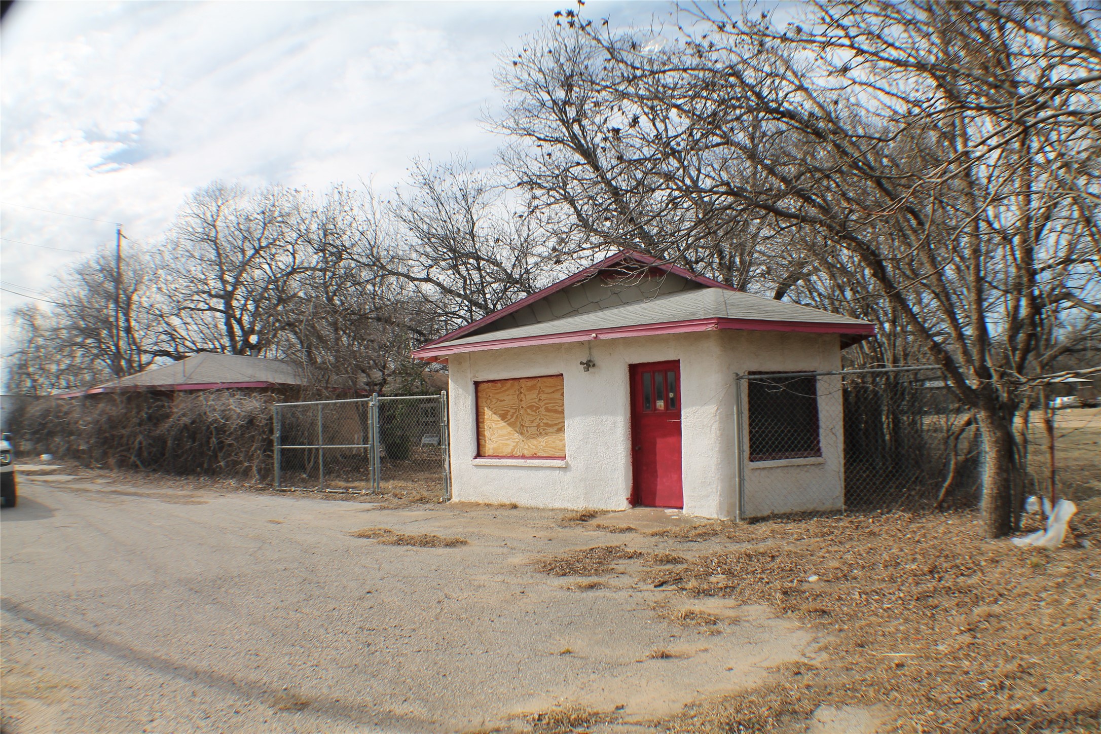 709 W Commerce Brownwood TX 76801