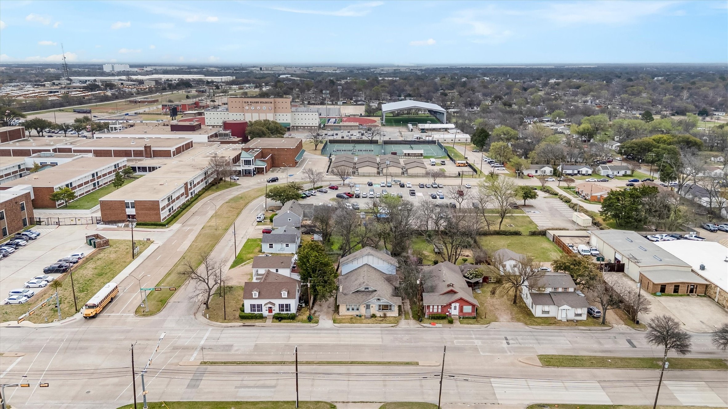 406 S Bryan Belt Line Mesquite TX 75149