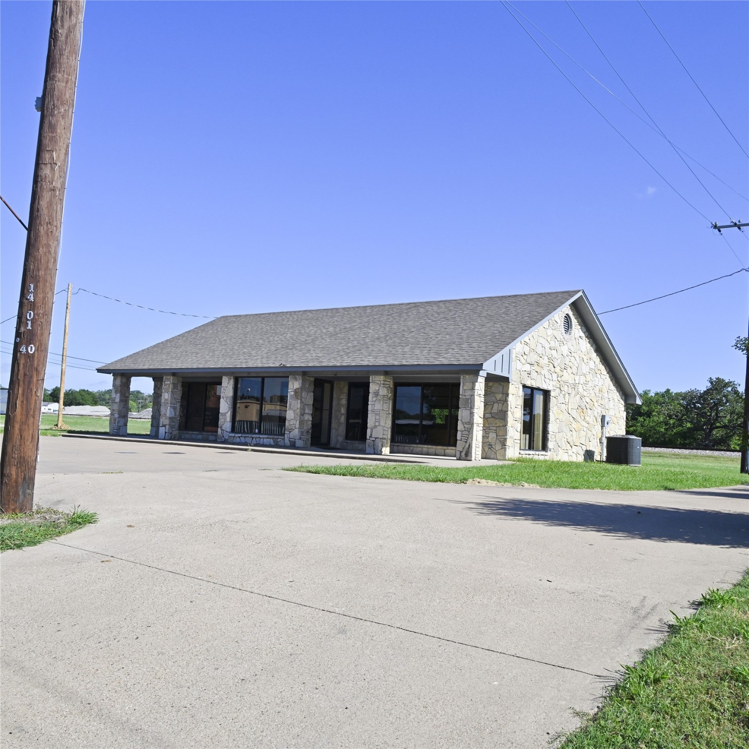 117 Gordon Road Mingus TX 76463