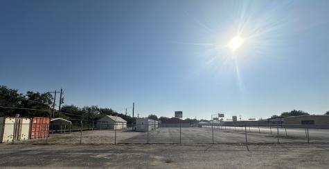 1112 W Main Olney TX 76374