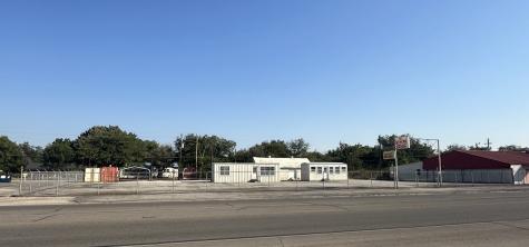 1112 W Main Olney TX 76374