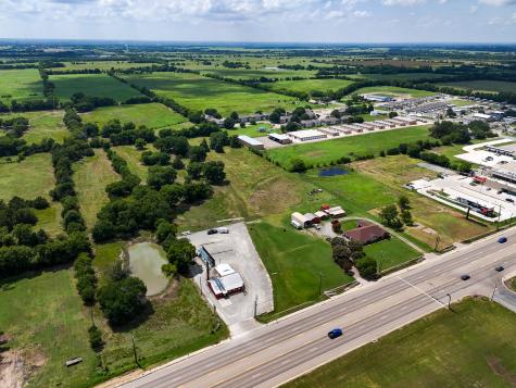 1709 N State Highway 121 Bonham TX 75418