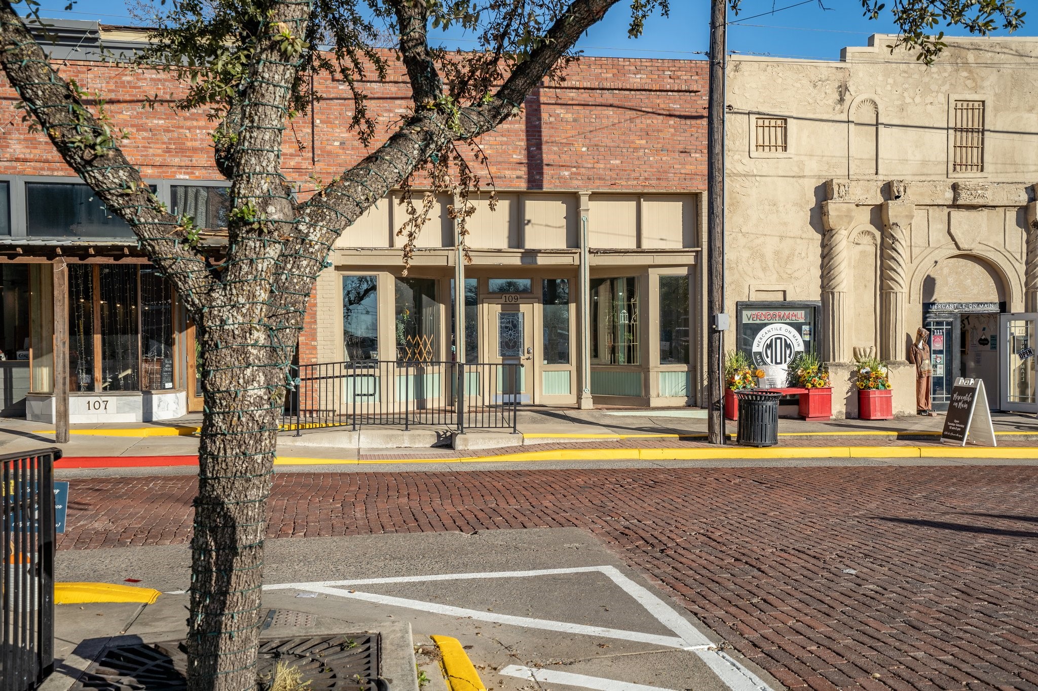 107 S Main Street Farmersville TX 75442