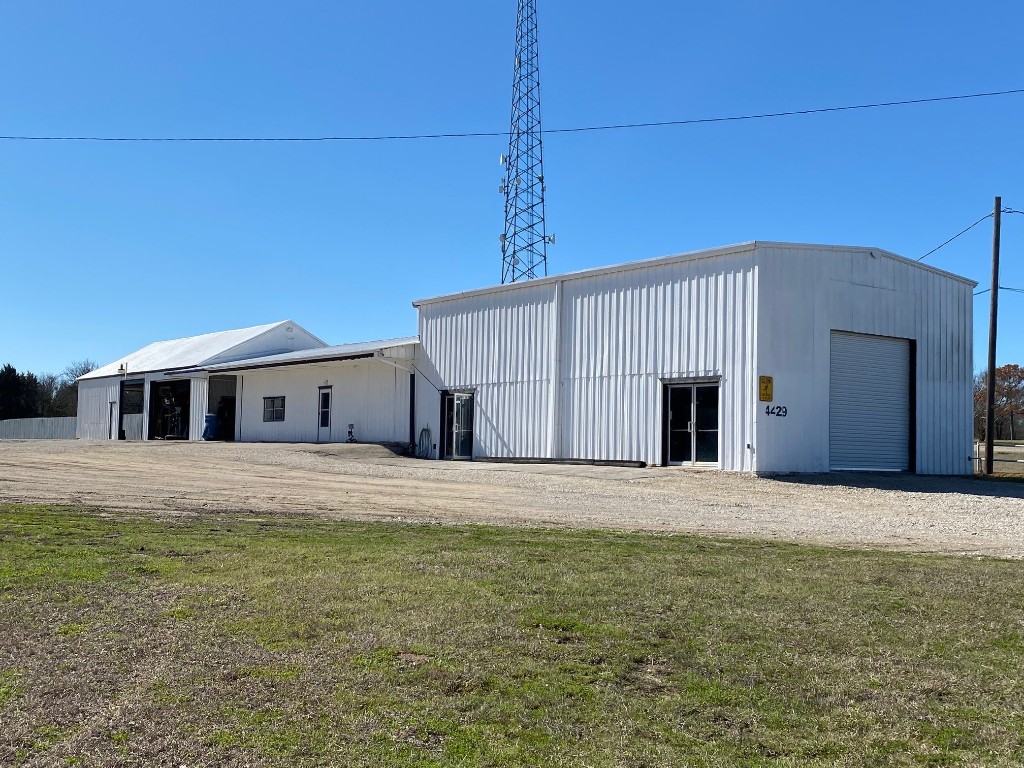 4429 W State Highway 31 Corsicana TX 75110