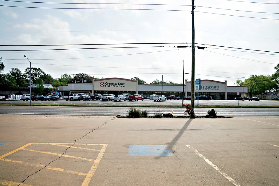 220 S Palestine Street Athens TX 75751