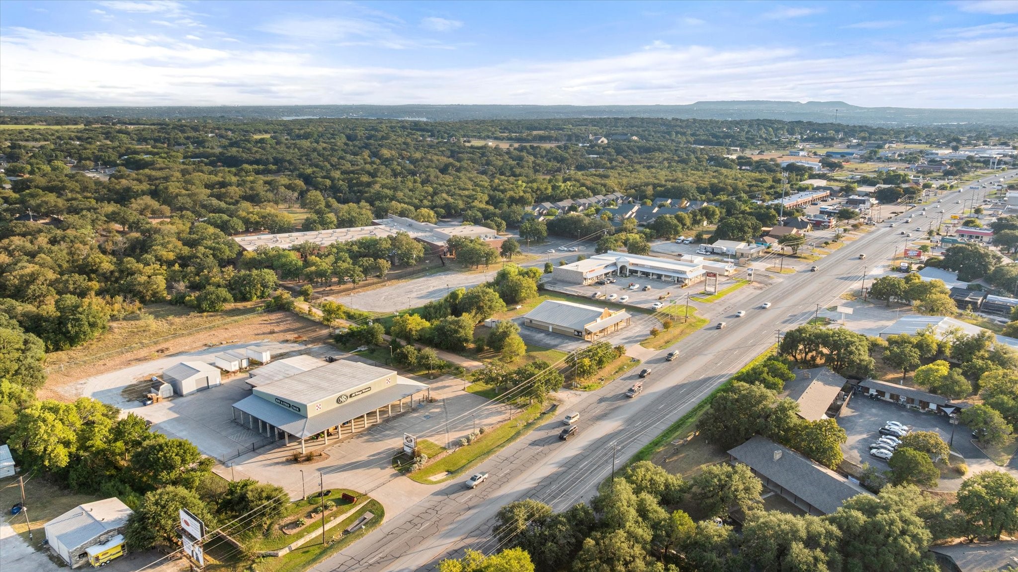 2521 E Highway 377 Granbury TX 76049
