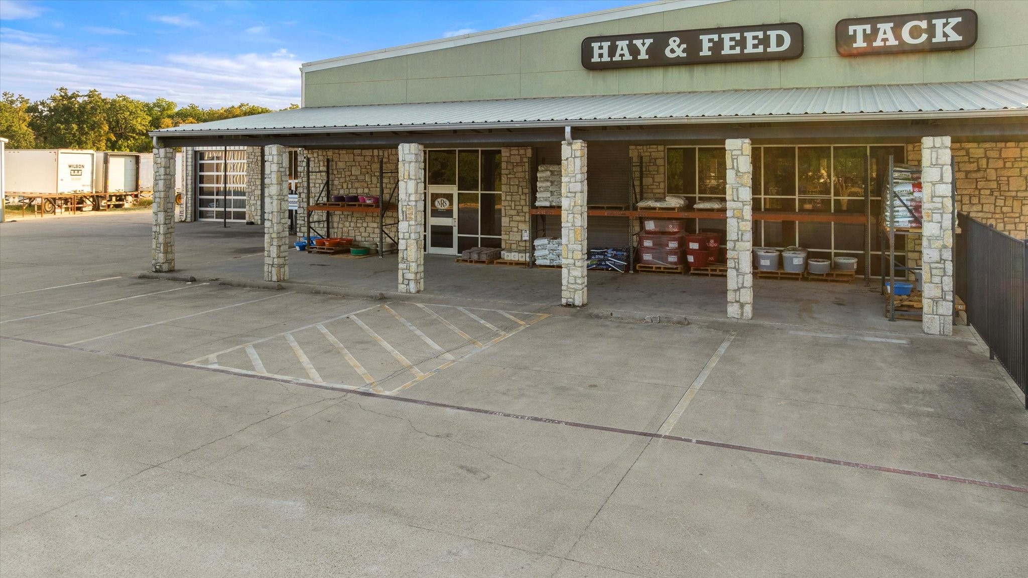 2521 E Highway 377 Granbury TX 76049