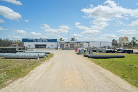 150 W Main Street Clarksville TX 75426