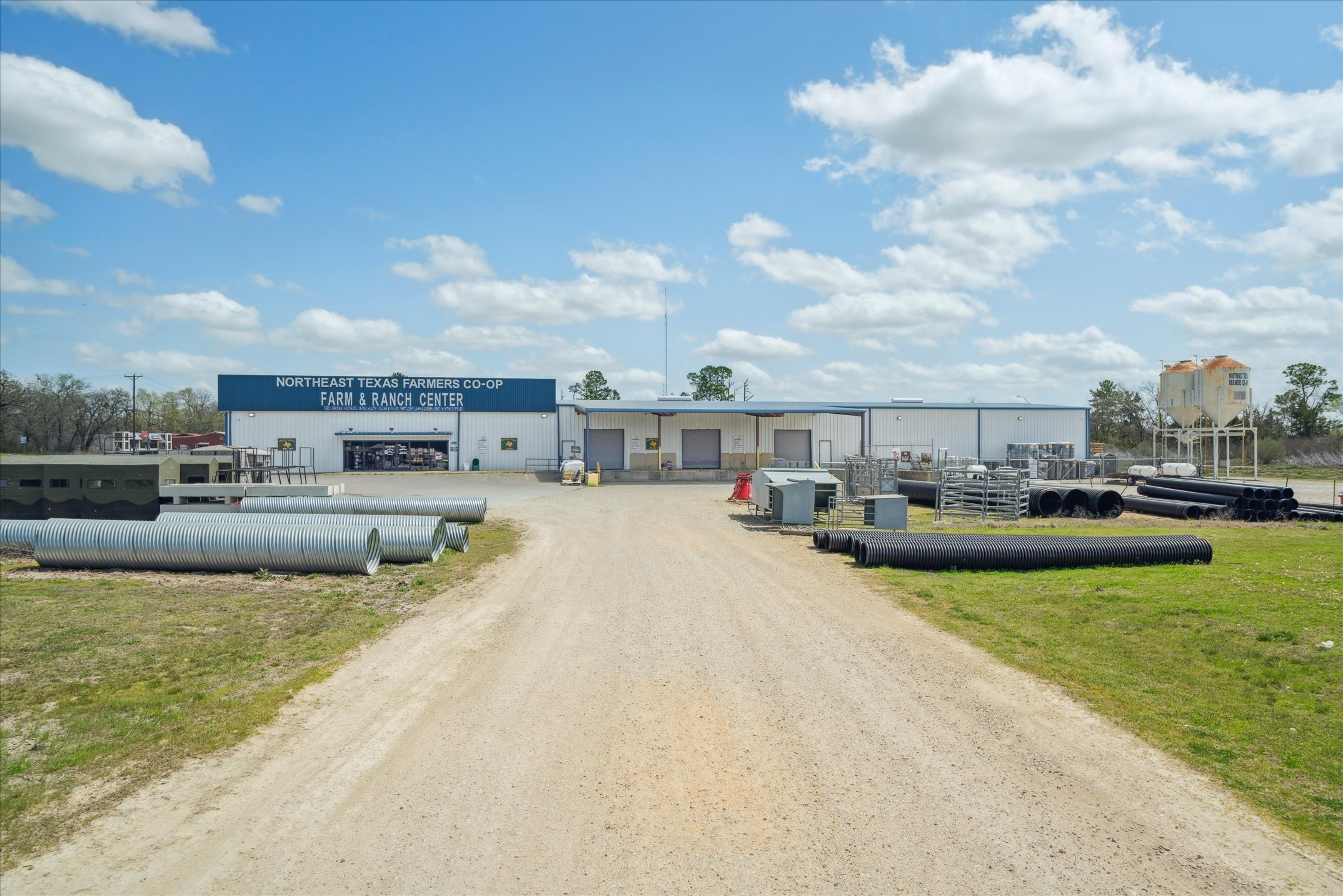 150 W Main Street Clarksville TX 75426