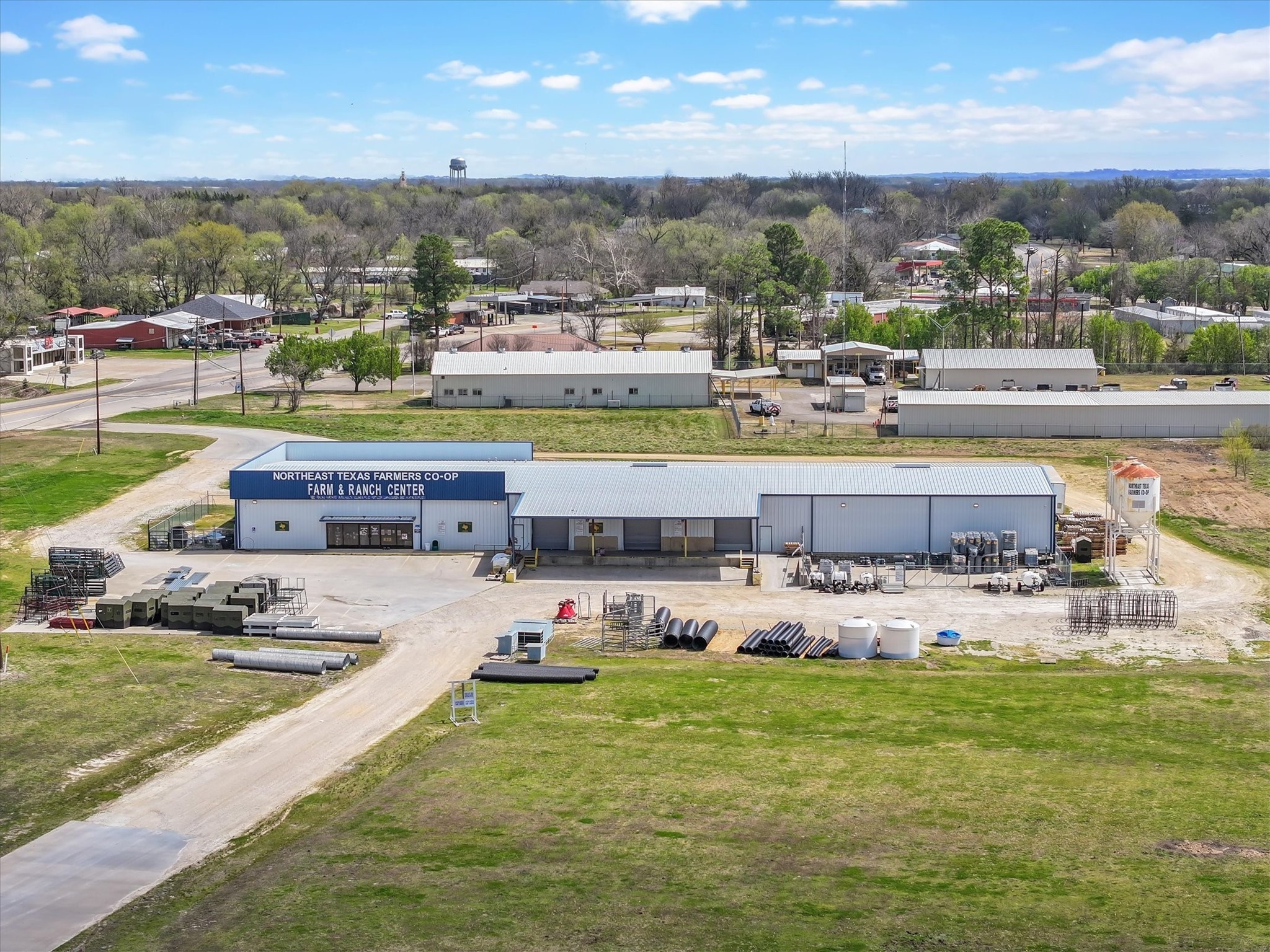 150 W Main Street Clarksville TX 75426