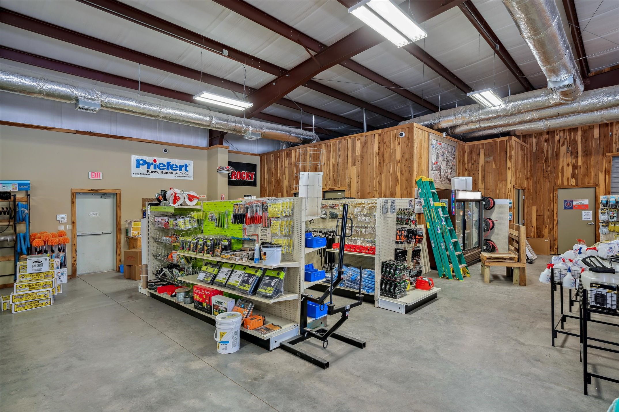 150 W Main Street Clarksville TX 75426