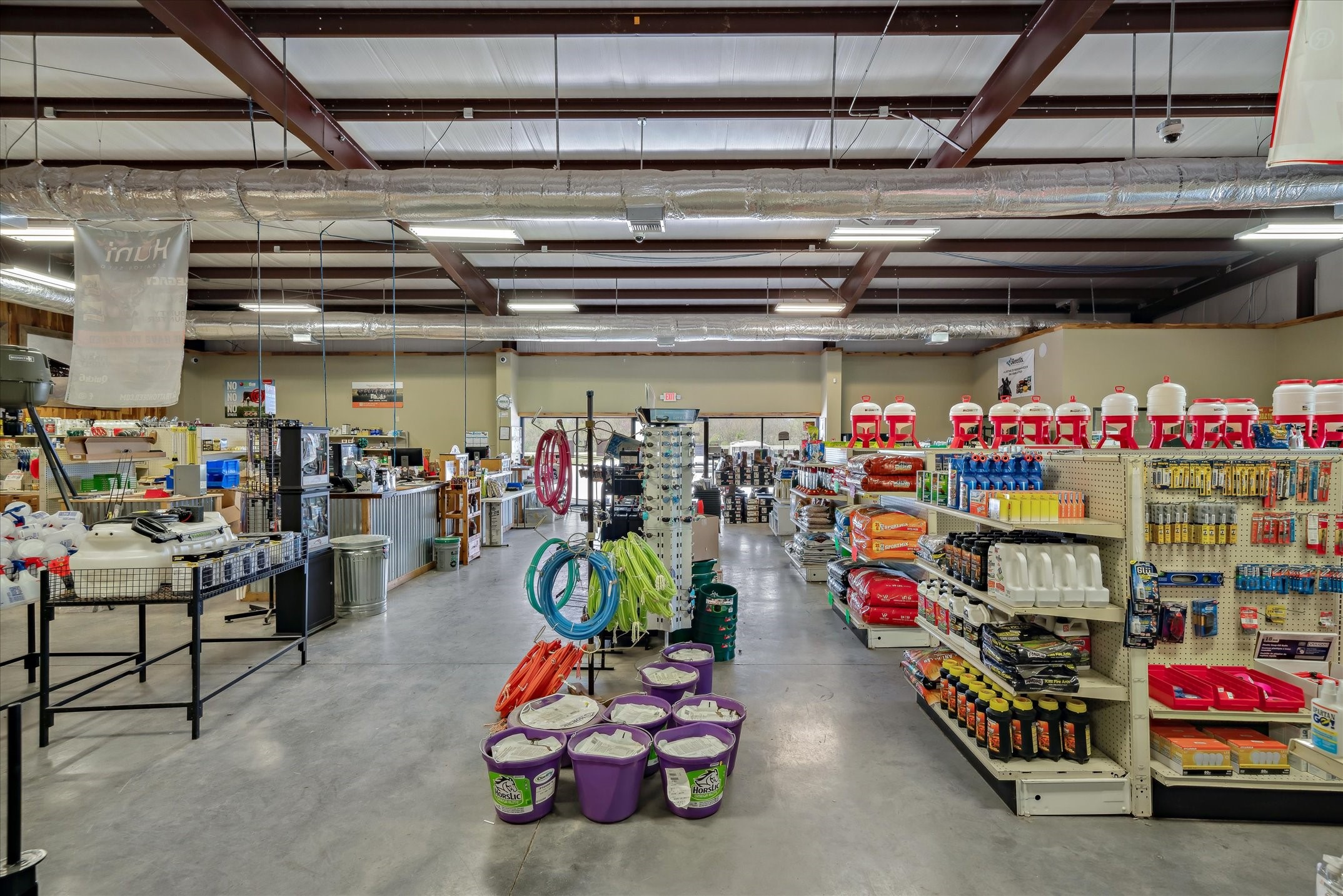 150 W Main Street Clarksville TX 75426