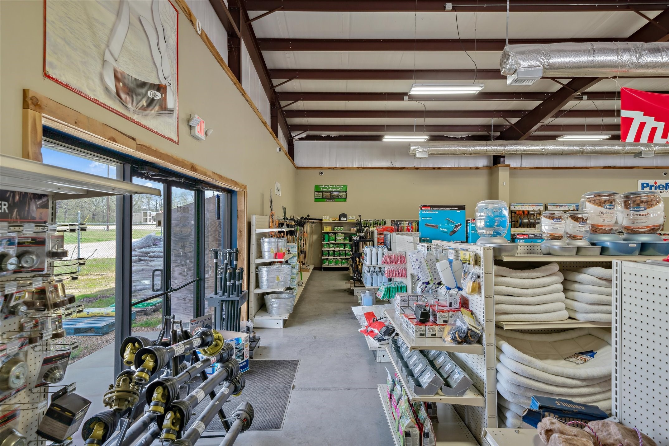 150 W Main Street Clarksville TX 75426