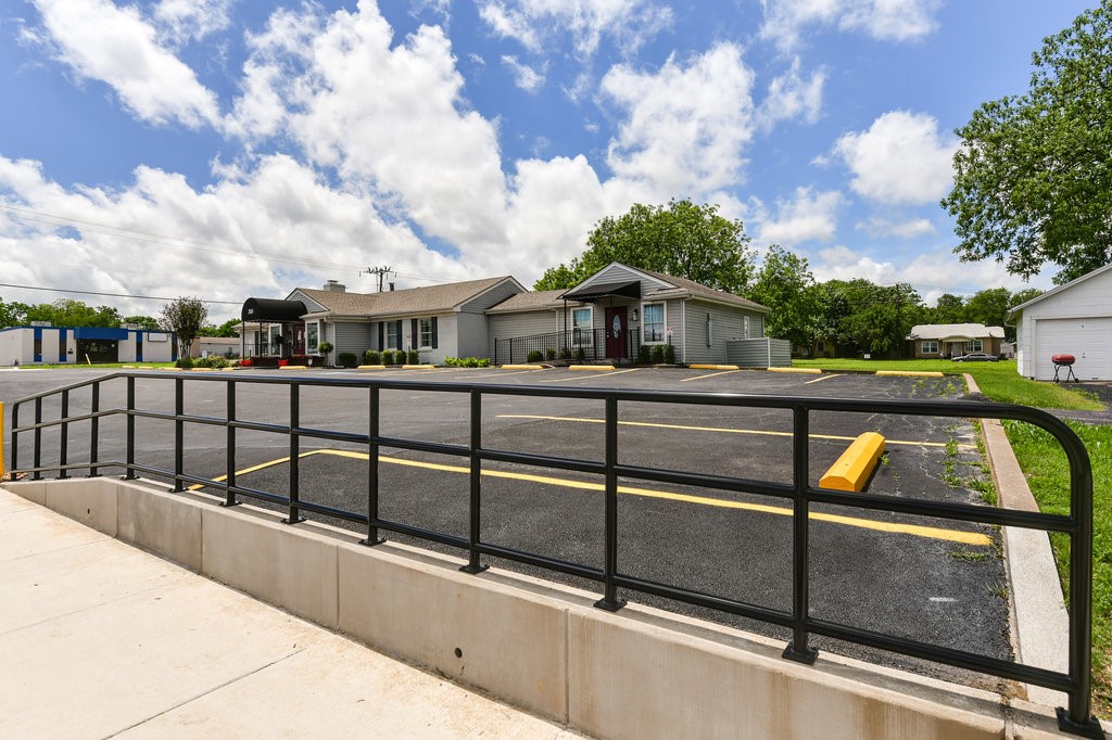 306 S Main Street Mansfield TX 76063