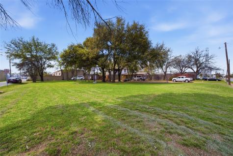 307 N Britain Road Irving TX 75061